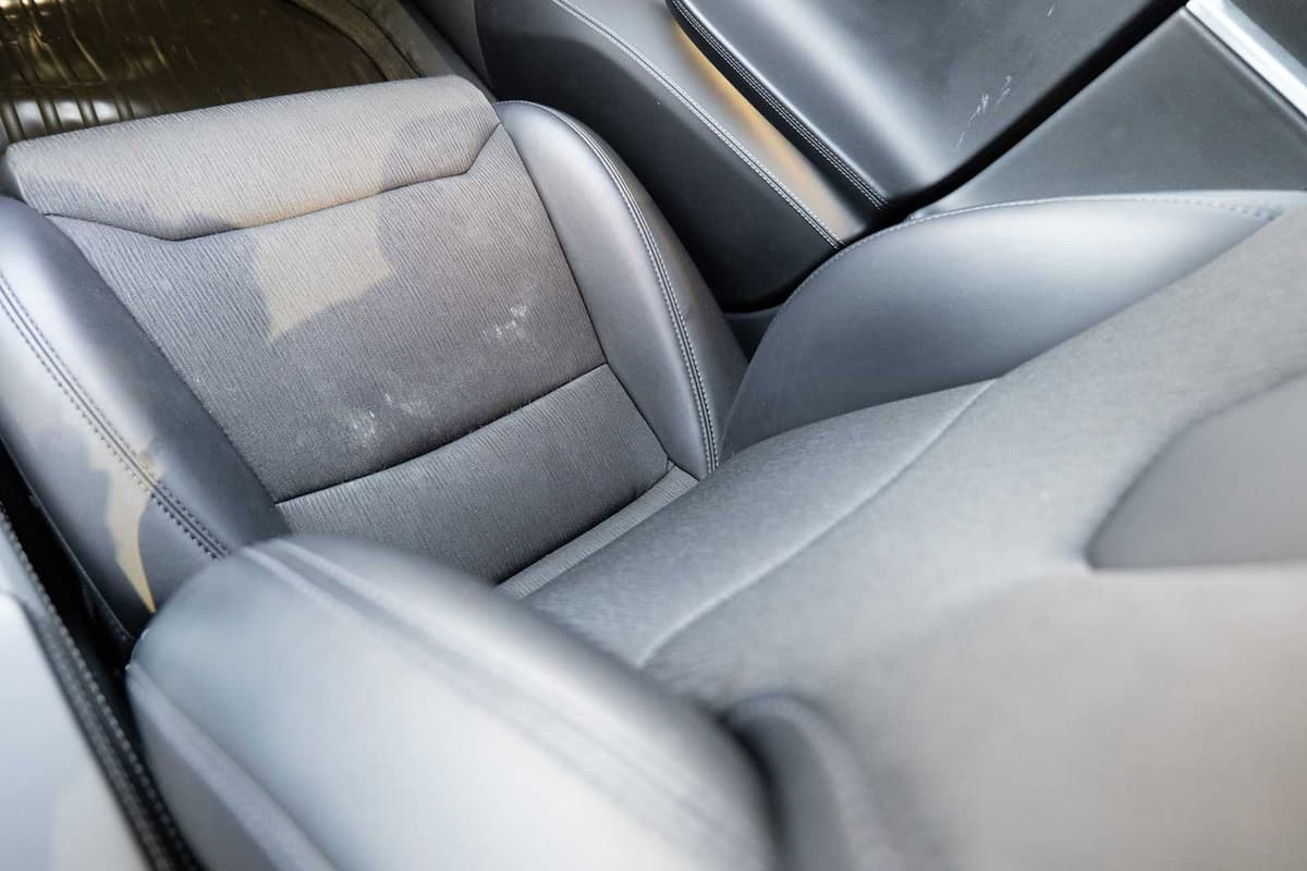 2017 Tesla Model S - Image 27