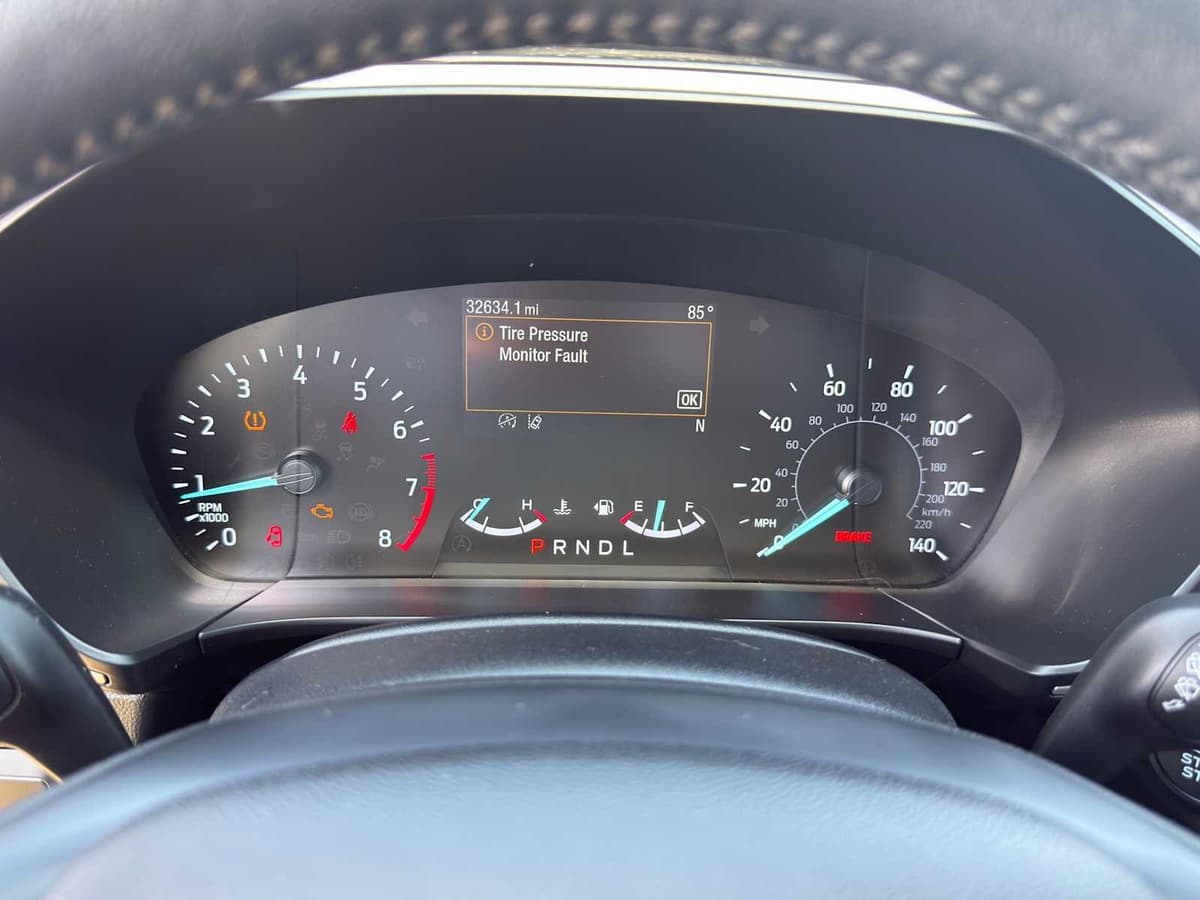 2020 Ford Escape - Image 18