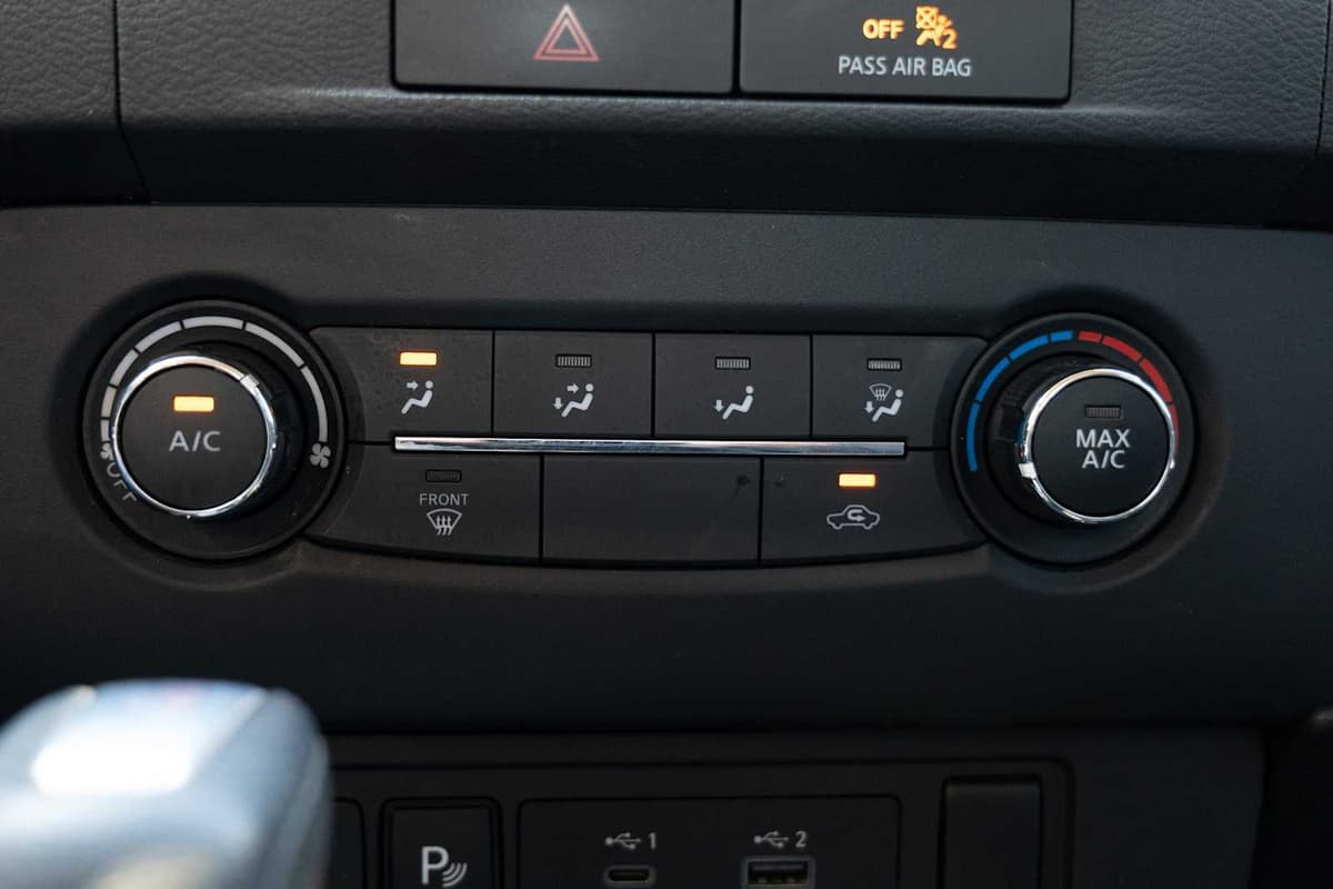 2022 Nissan Frontier - Image 17