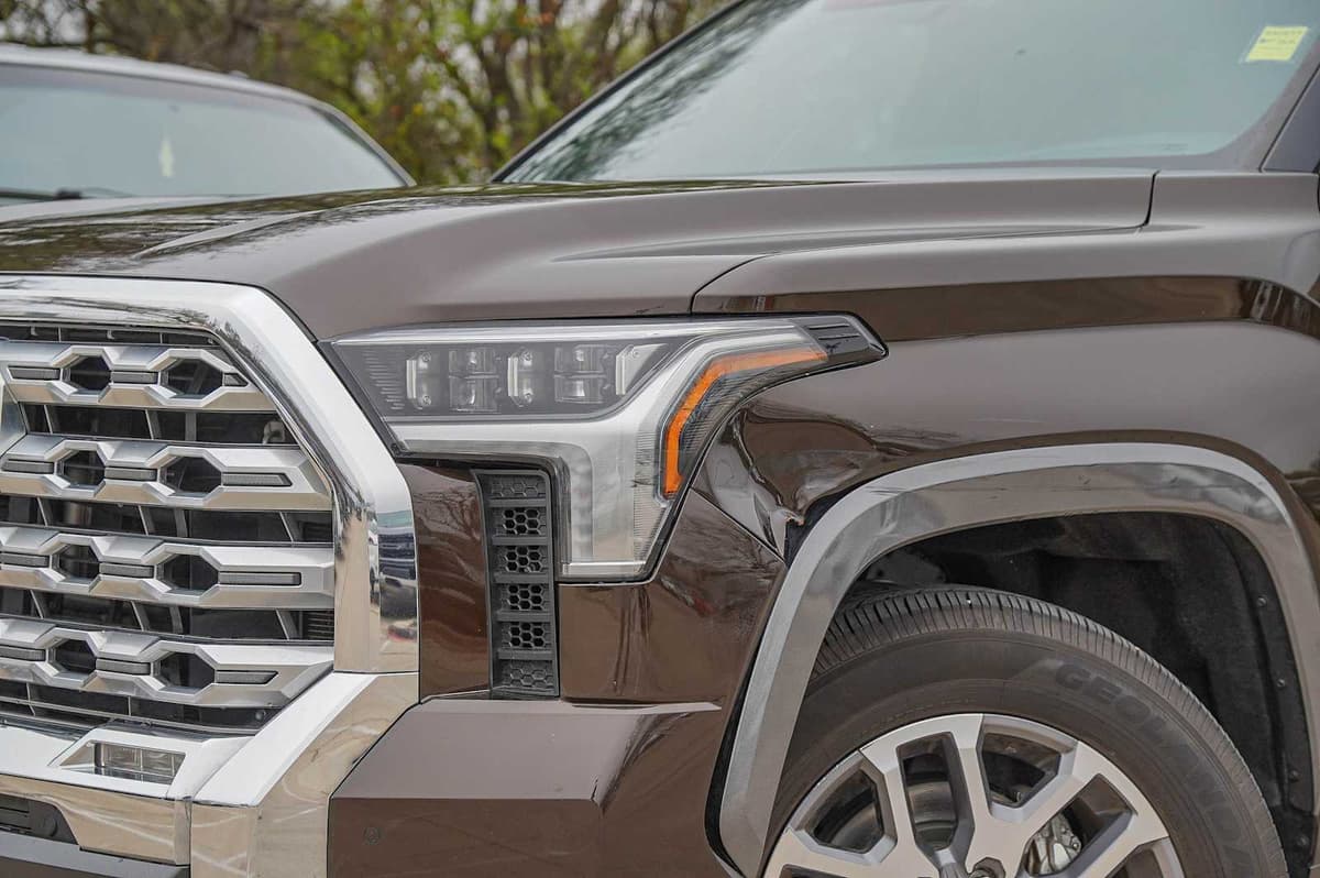 2023 Toyota Tundra - Image 3