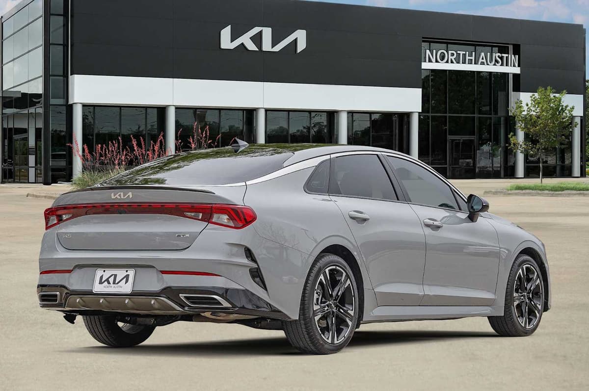 2024 Kia K5 - Image 6