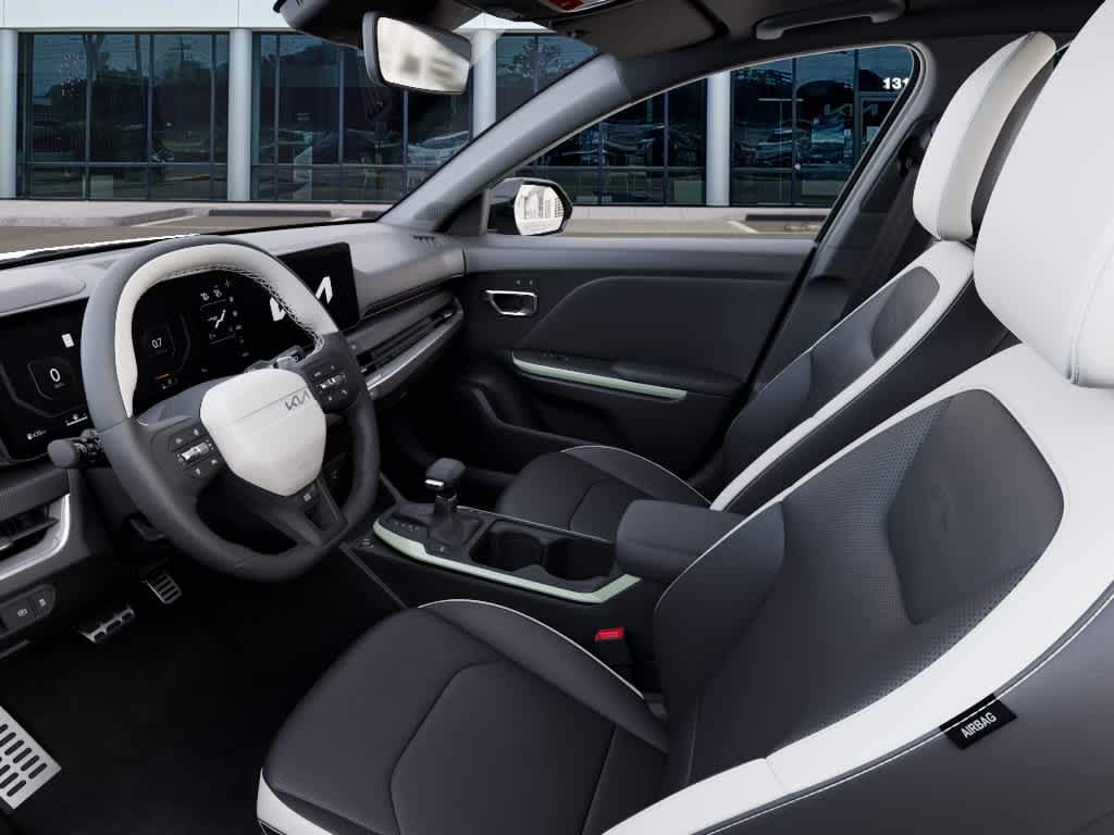 2026 Kia K4 - Image 17