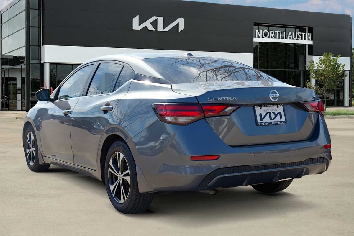 2022 Nissan Sentra - Image 6