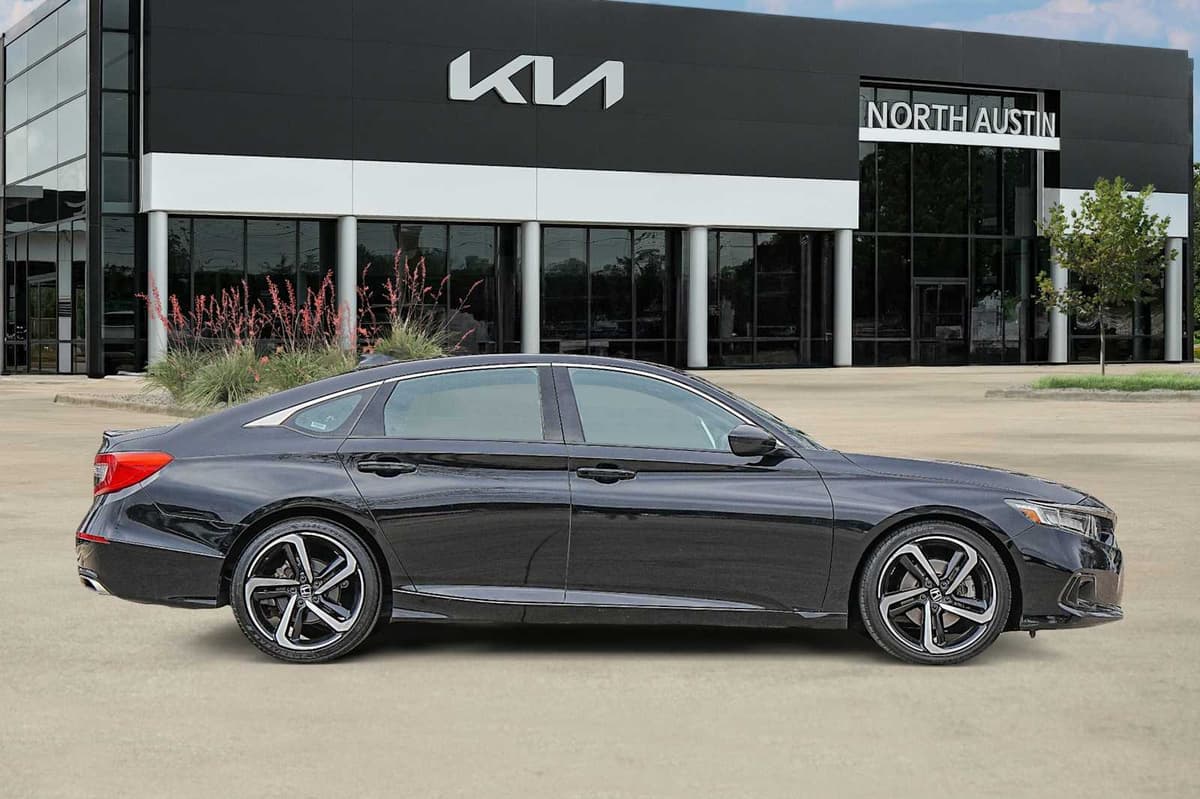 2021 Honda Accord - Image 7