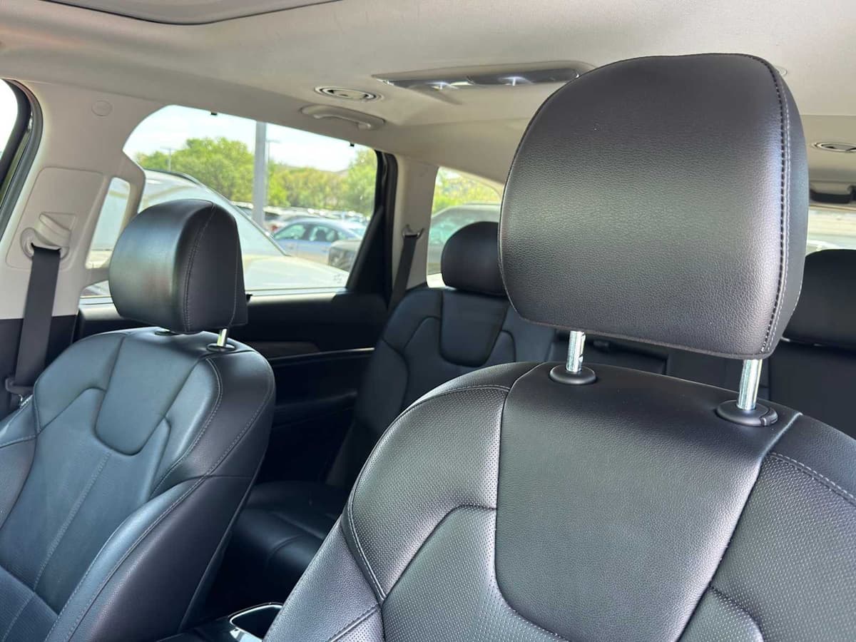 2020 Kia Telluride - Image 14