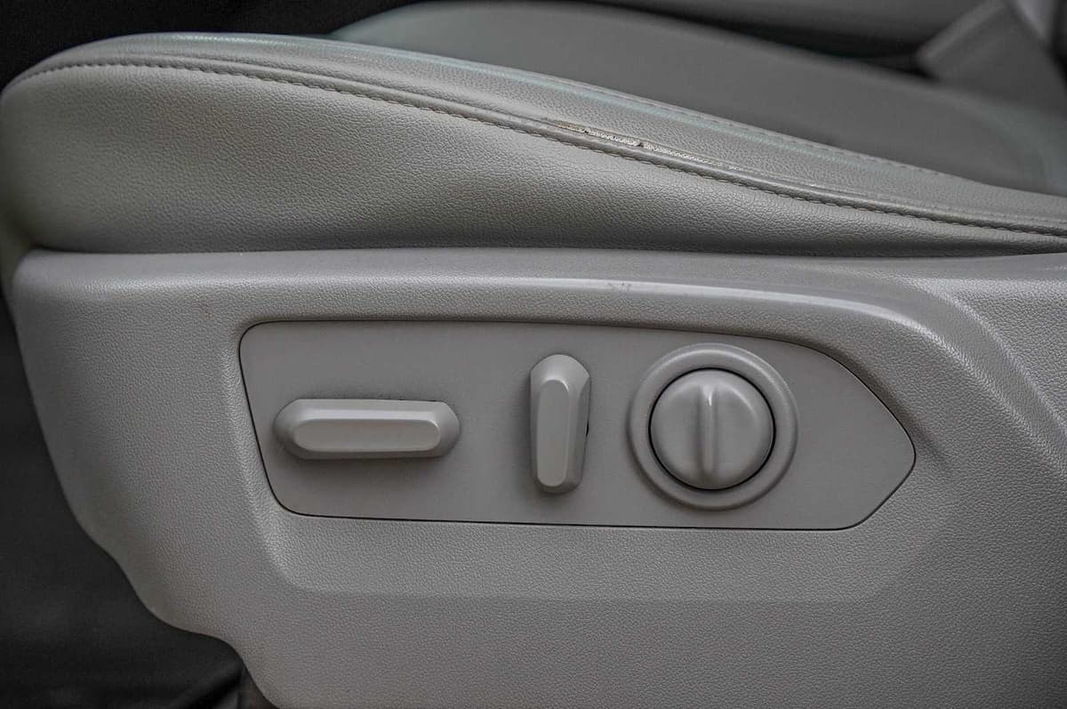 2021 GMC Sierra 1500 - Image 24