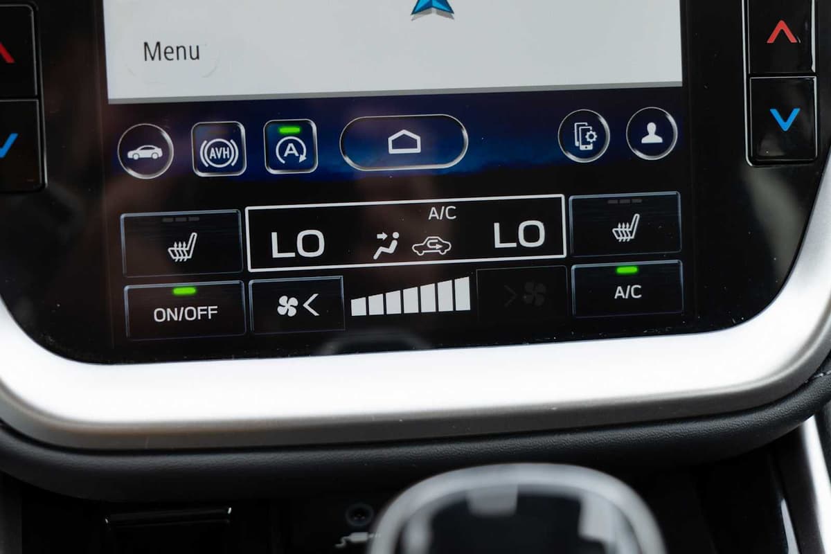 2025 Subaru Outback - Image 17