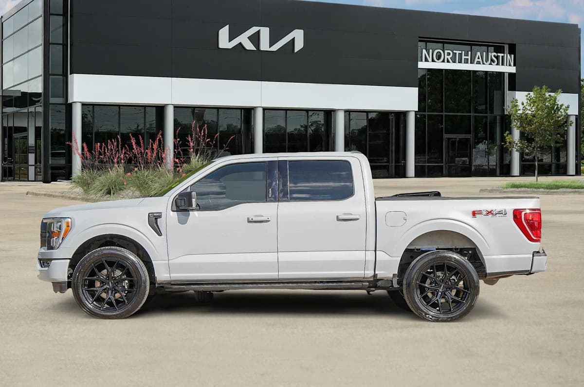 2022 Ford F-150 - Image 4