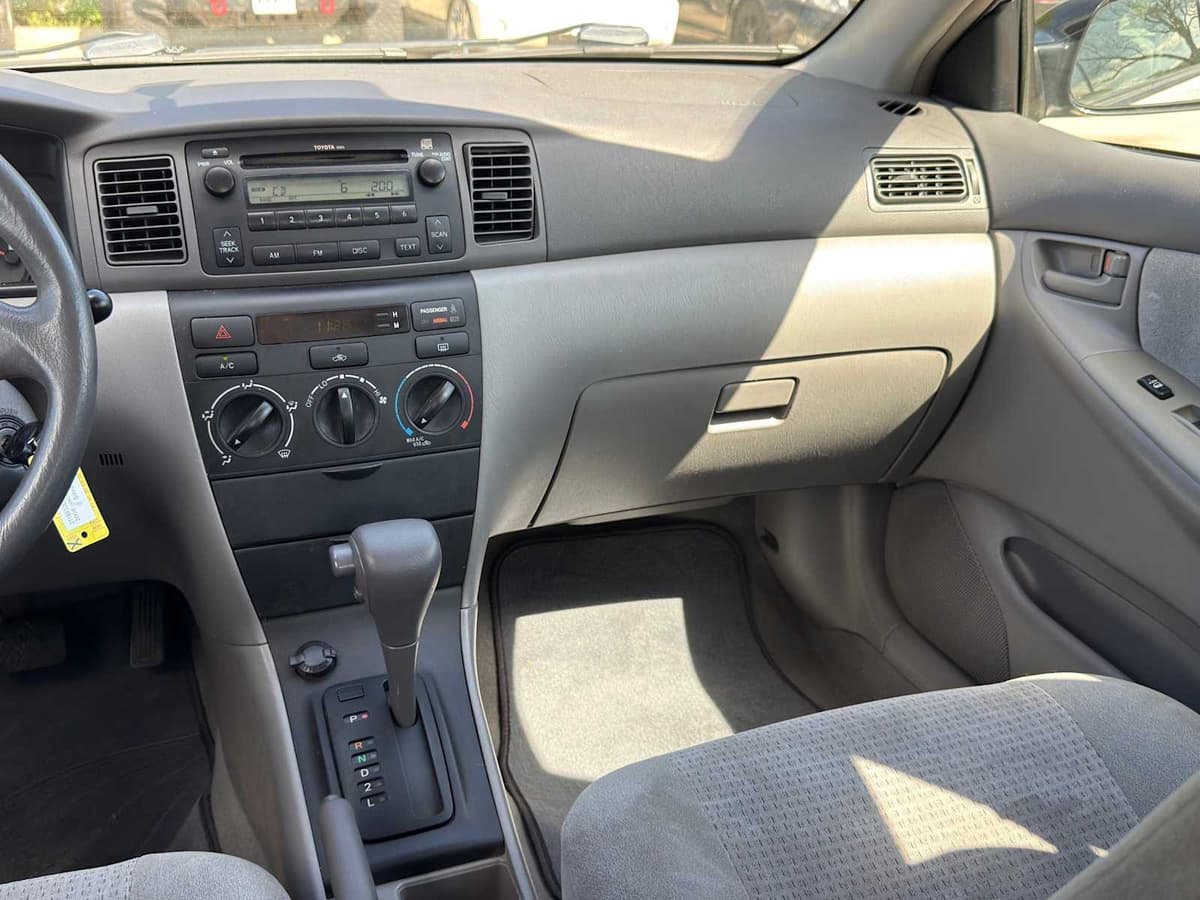 2008 Toyota Corolla - Image 23