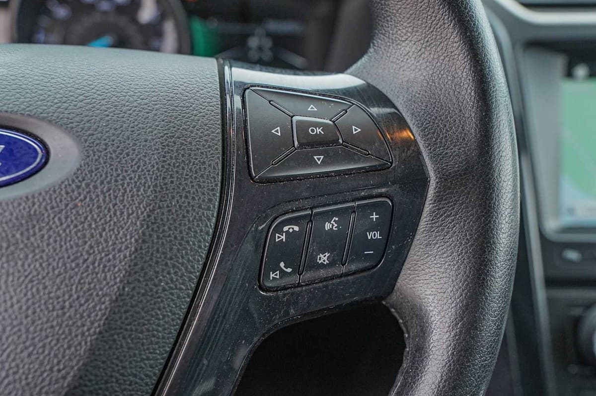 2017 Ford Explorer - Image 14