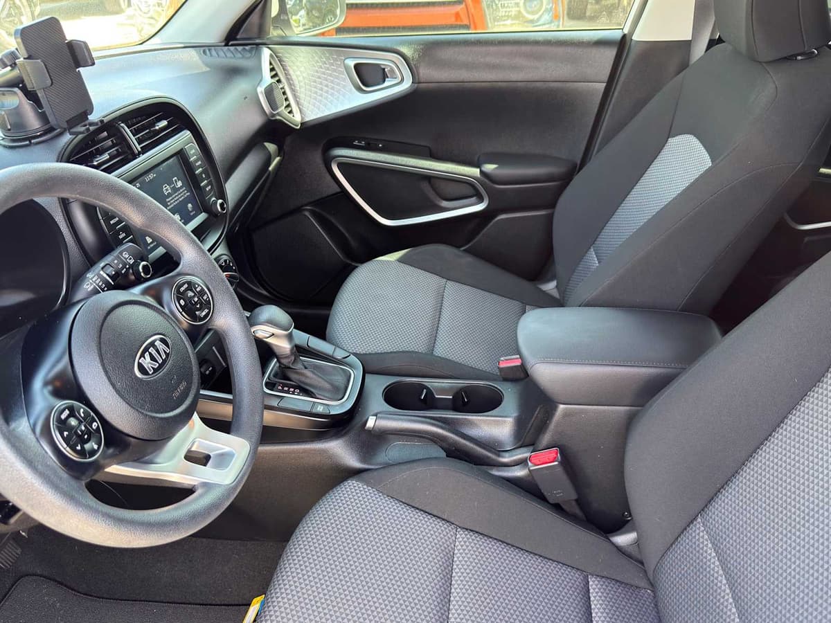 2021 Kia Soul - Image 10