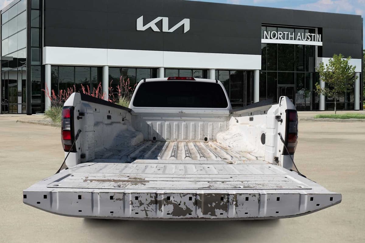 2022 Nissan Frontier - Image 29