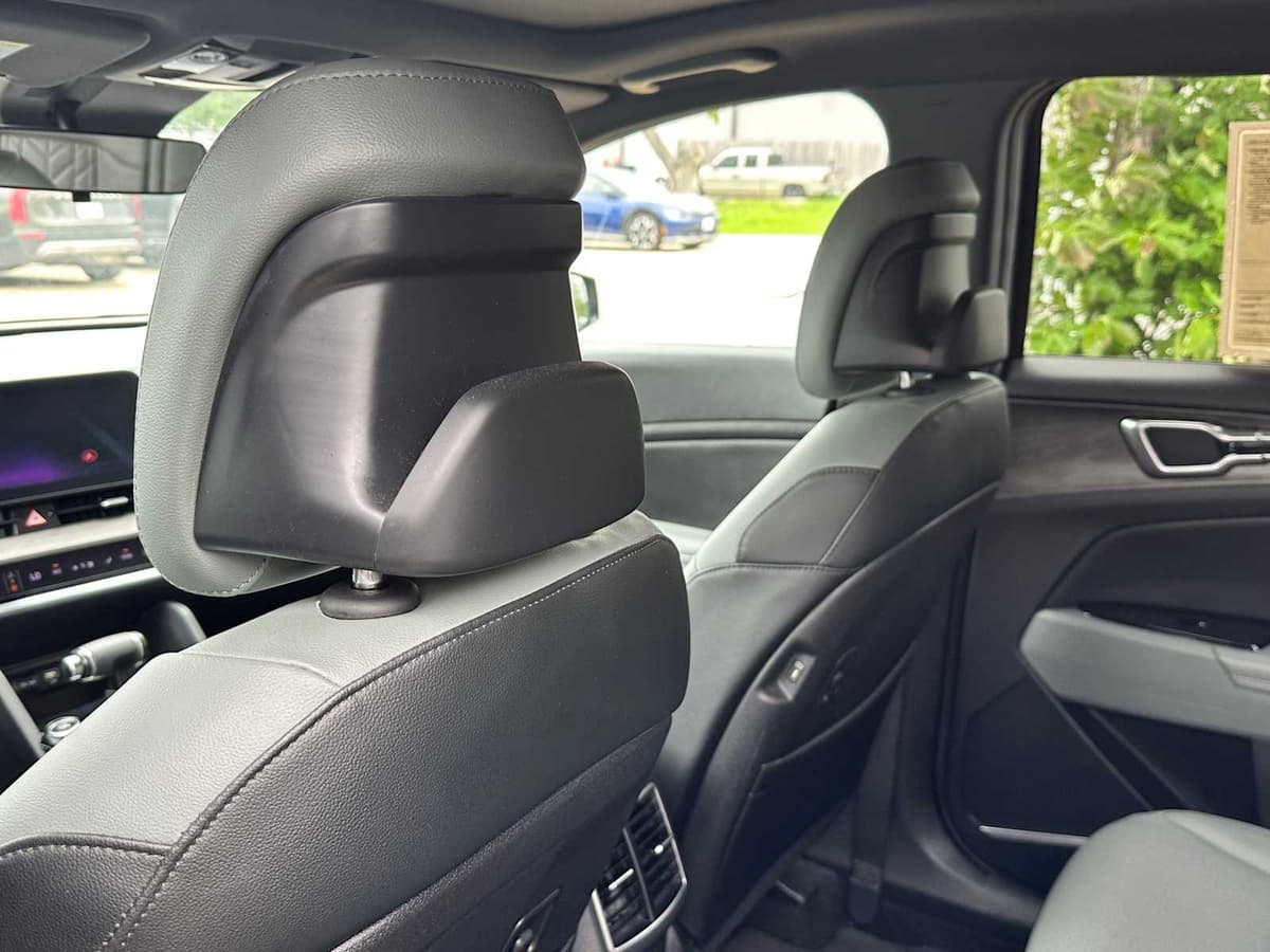 2023 Kia Sportage - Image 30