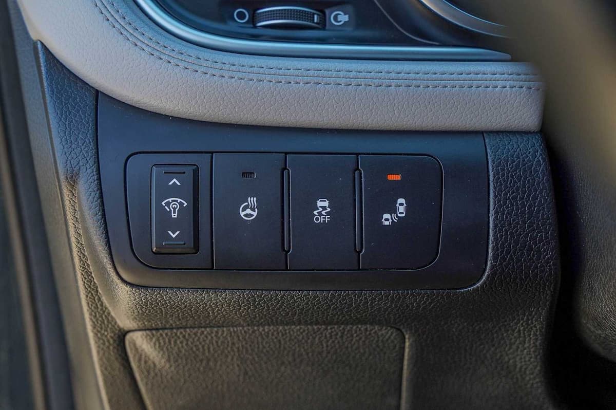 2015 Kia Optima - Image 21