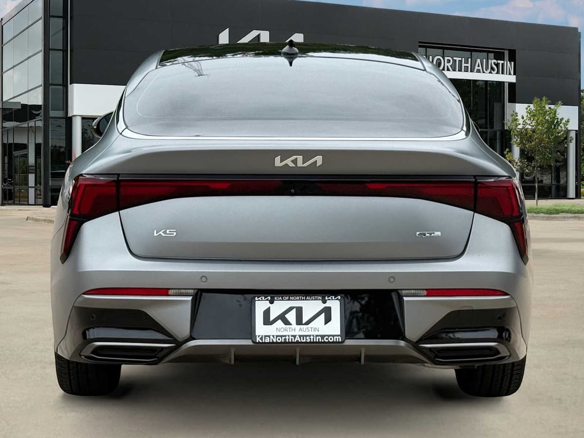 2025 Kia K5 - Image 6