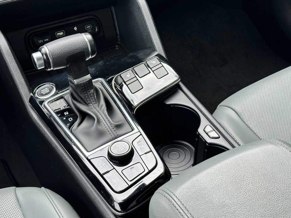 2023 Kia Sportage - Image 29