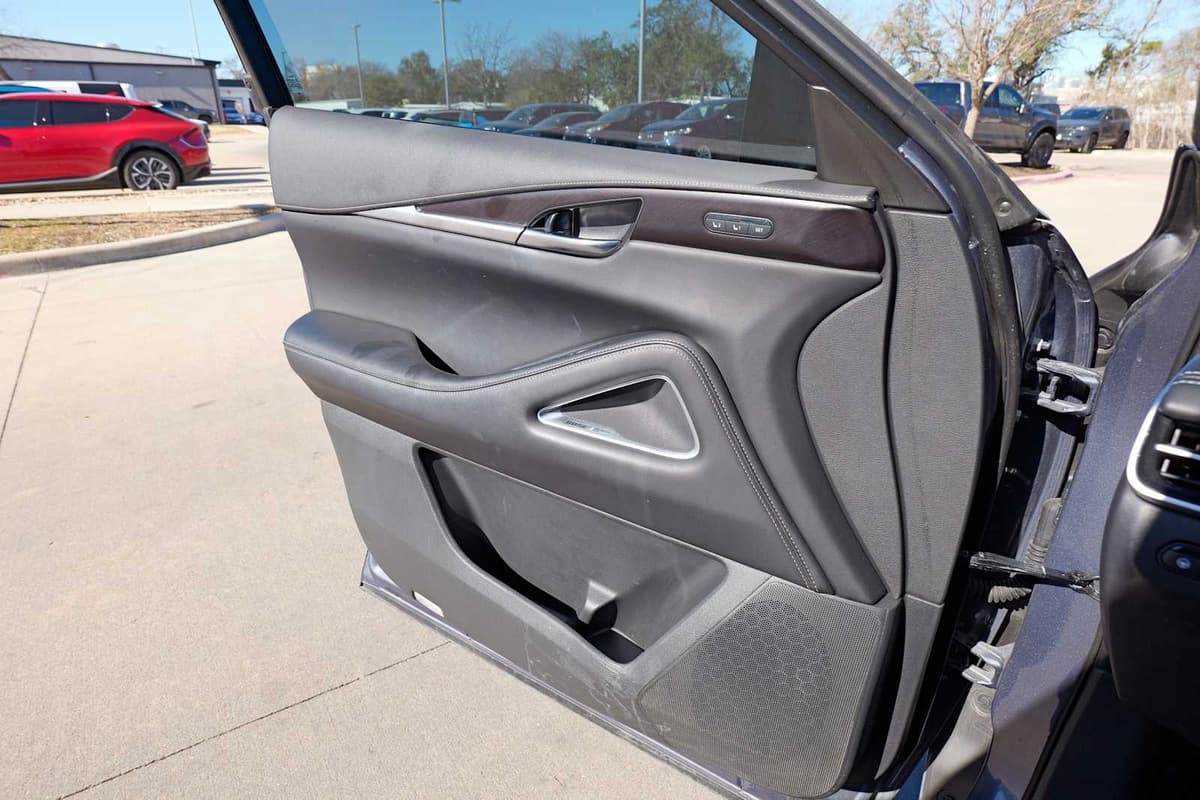 2023 INFINITI QX60 - Image 19