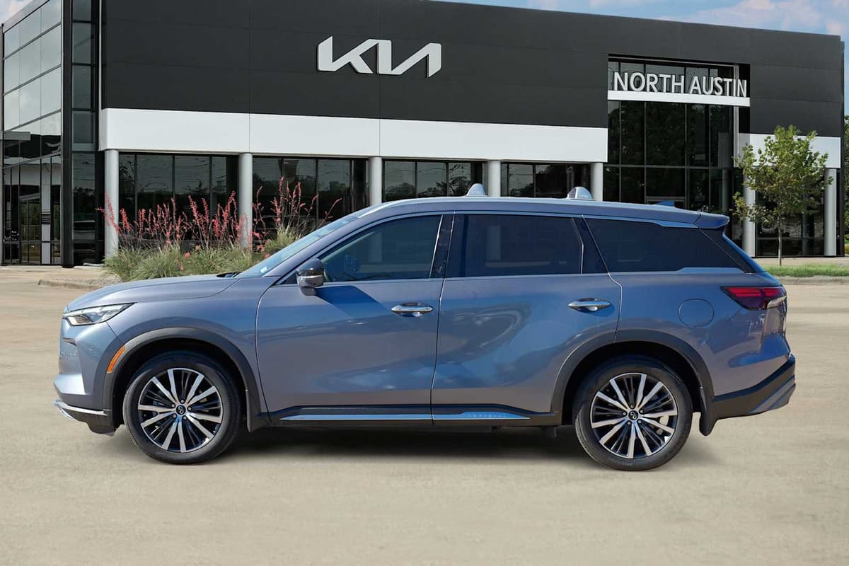 2023 INFINITI QX60 - Image 4