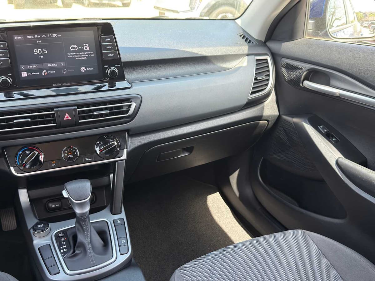 2023 Kia Seltos - Image 24