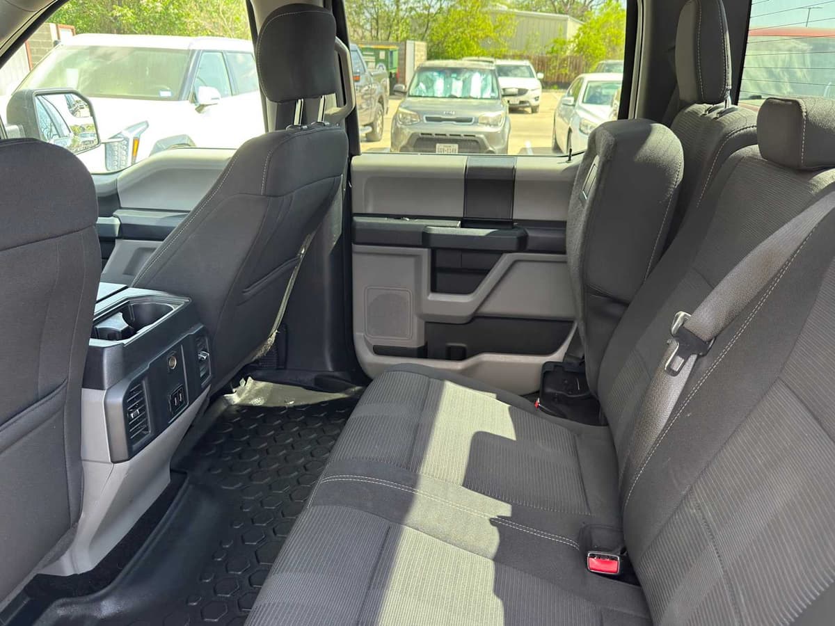 2017 Ford F-150 - Image 28