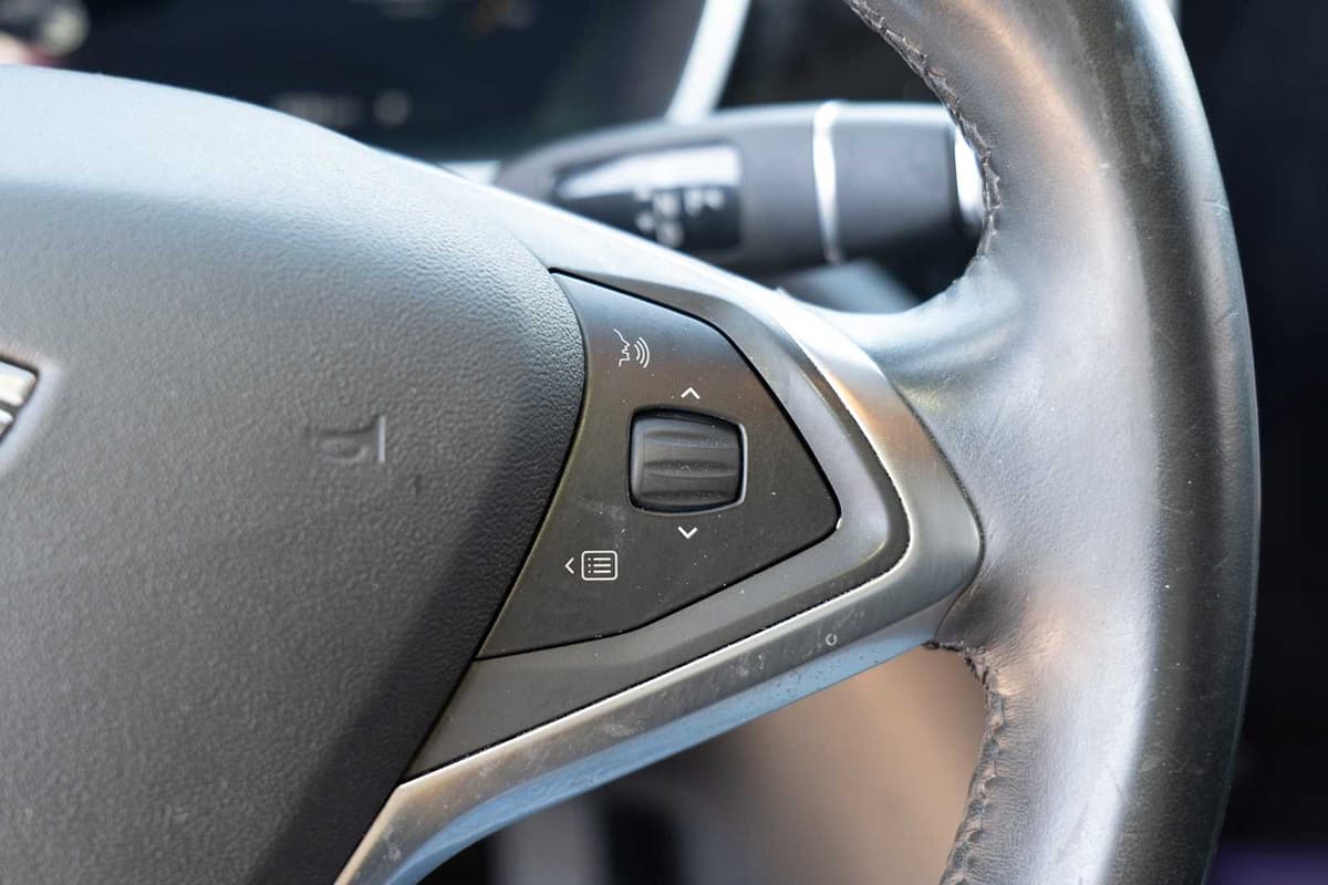 2017 Tesla Model S - Image 14