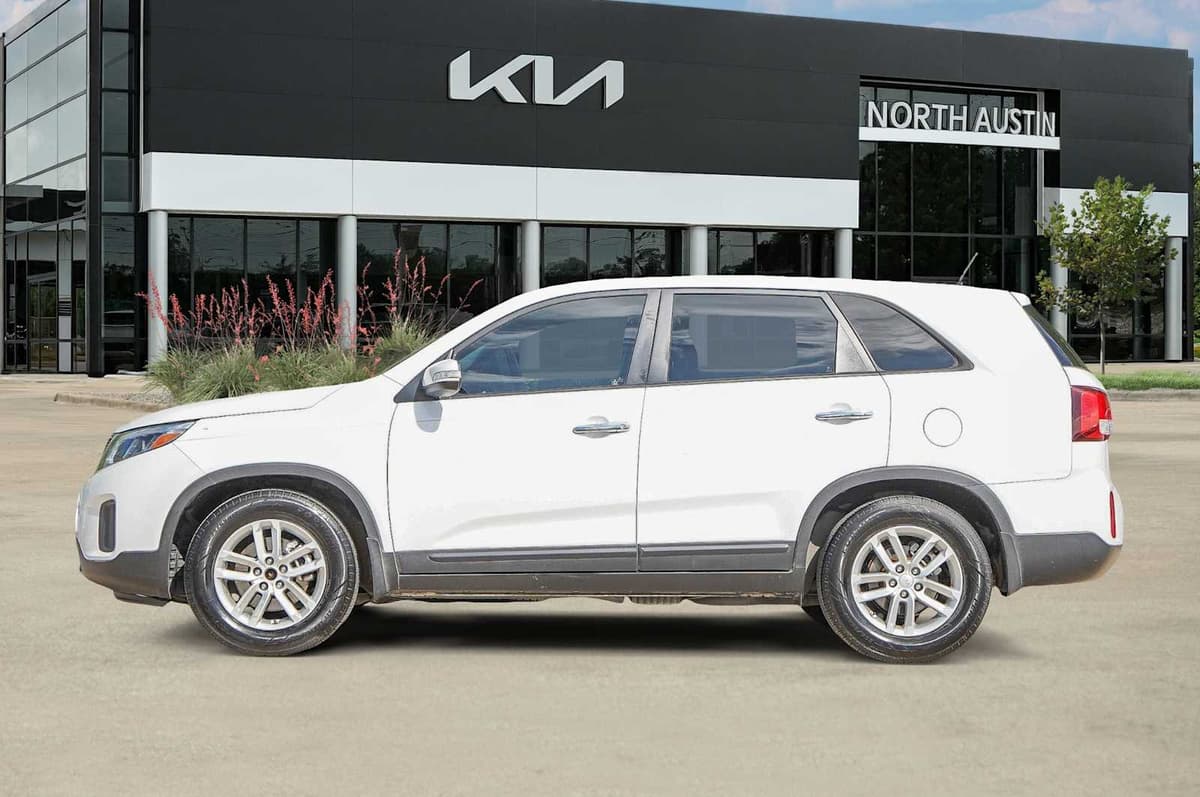 2014 Kia Sorento - Image 4