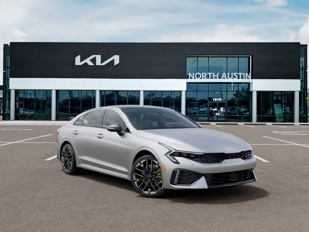 2026 Kia K5 - Image 8