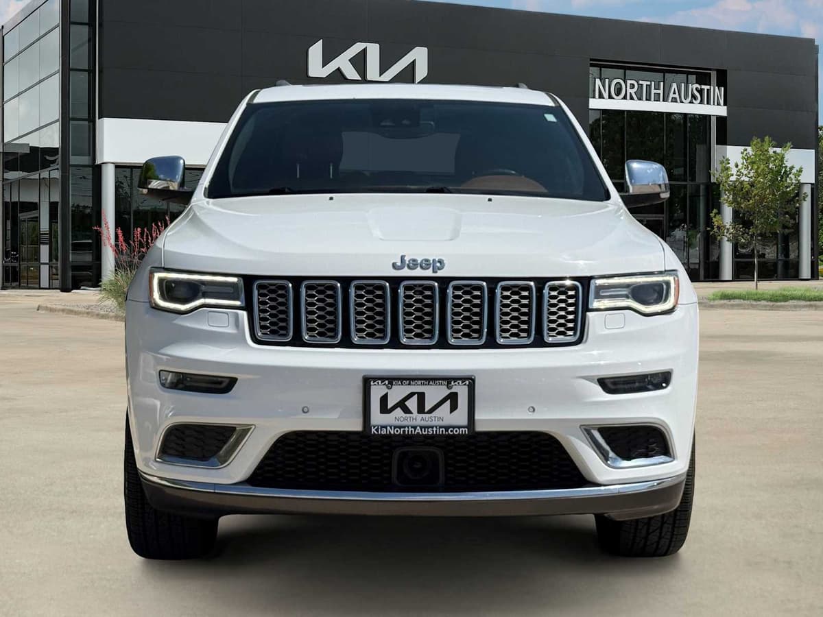 2020 Jeep Grand Cherokee - Image 2