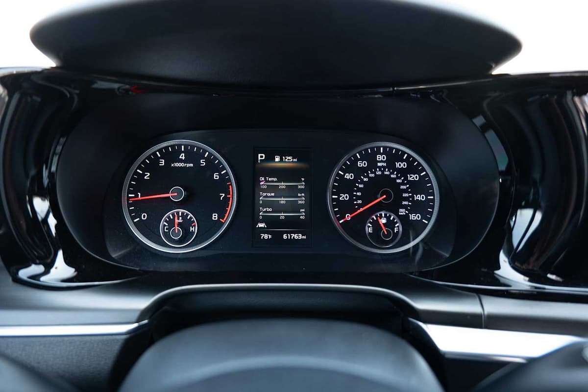 2023 Kia K5 - Image 15