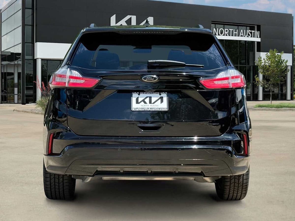 2022 Ford Edge - Image 6