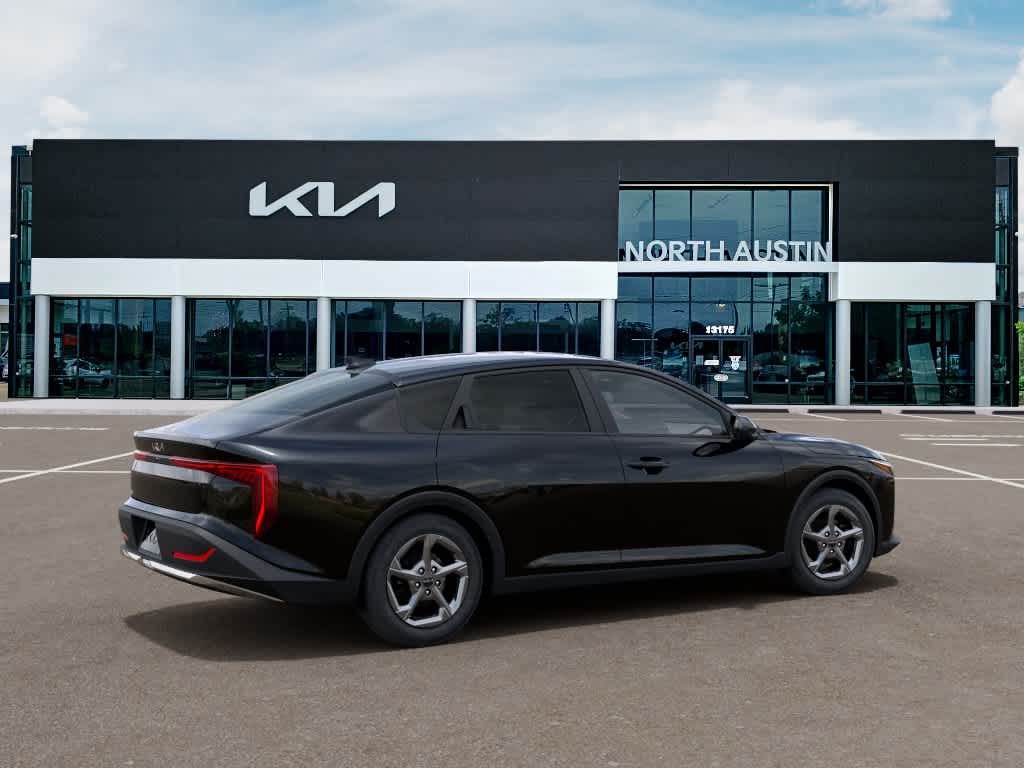 2026 Kia K4 - Image 6