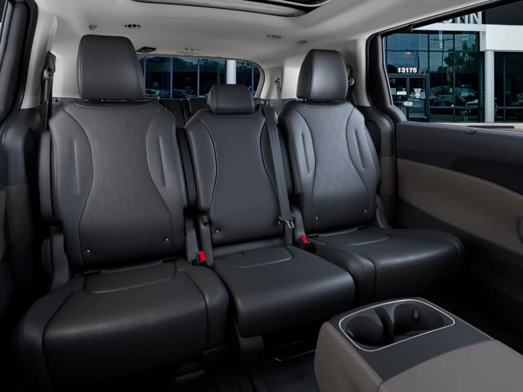 2026 Kia Carnival Hybrid - Image 16