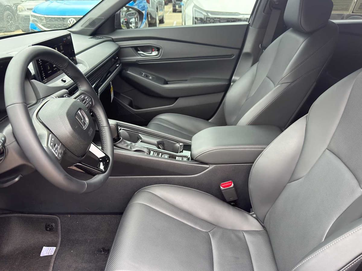 2026 Honda Accord Hybrid - Image 10