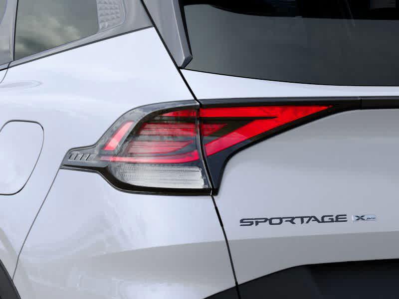 2025 Kia Sportage - Image 11