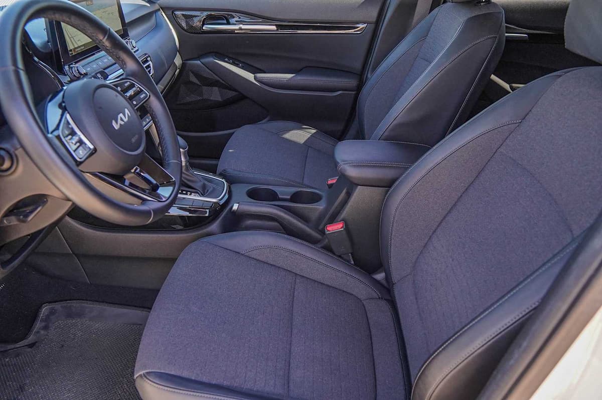 2022 Kia Seltos - Image 10