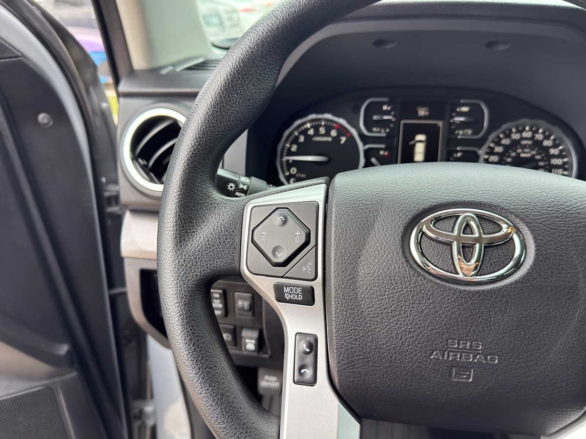 2021 Toyota Tundra - Image 19