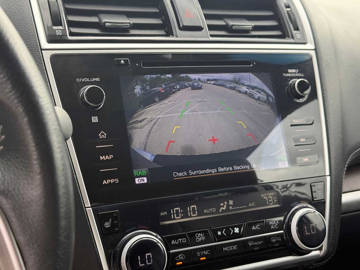 2019 Subaru Outback - Image 18