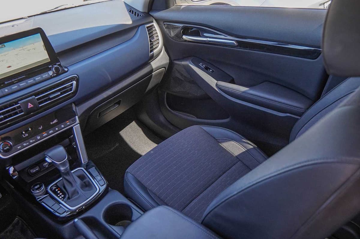 2022 Kia Seltos - Image 27