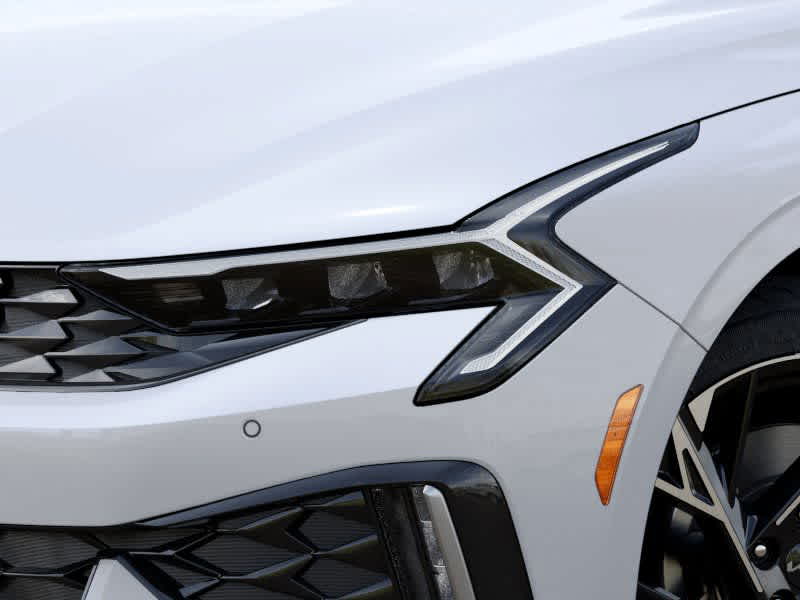 2026 Kia K5 - Image 10