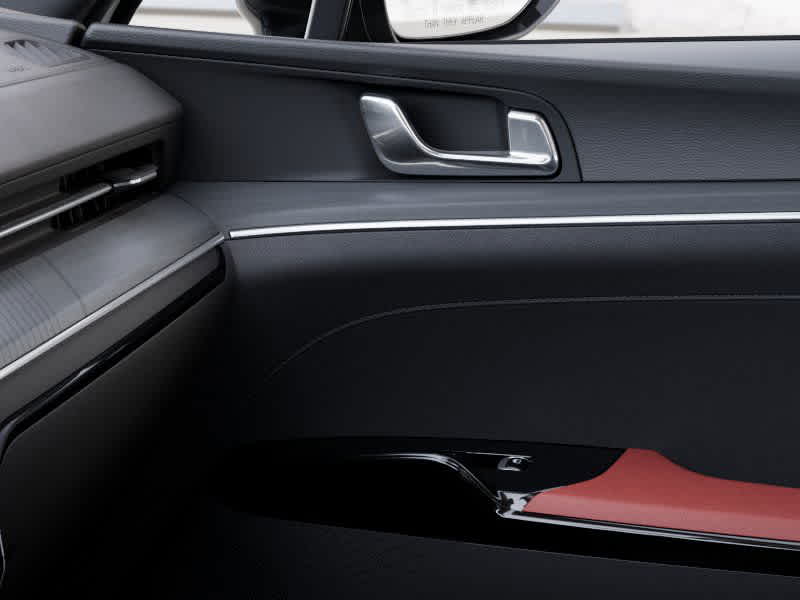 2026 Kia K5 - Image 25