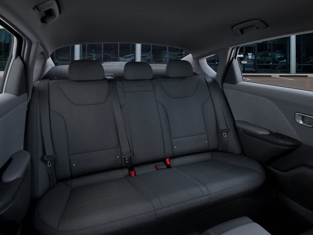 2026 Kia K4 - Image 16