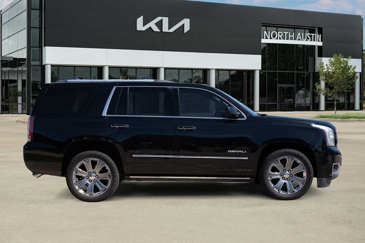 2015 GMC Yukon - Image 7