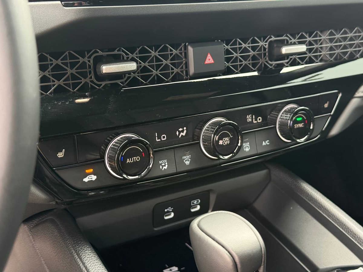 2026 Honda Accord Hybrid - Image 12