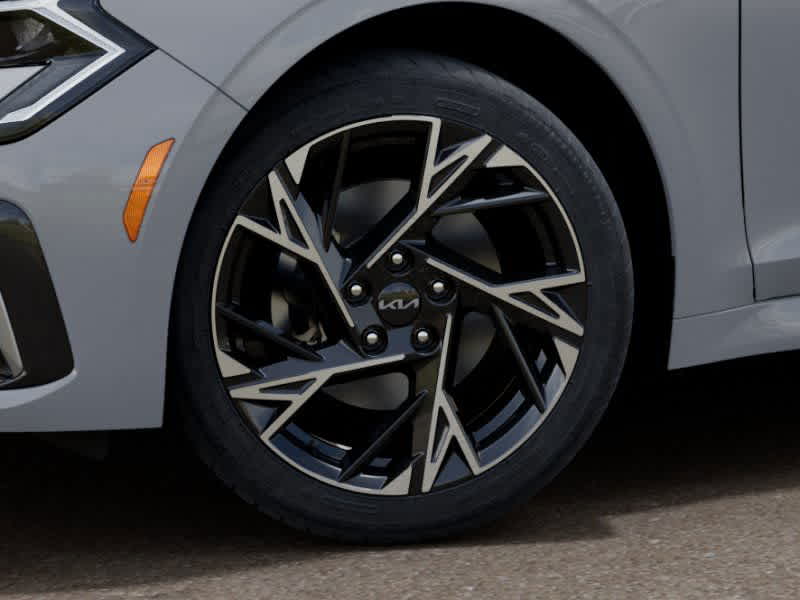 2026 Kia K5 - Image 9