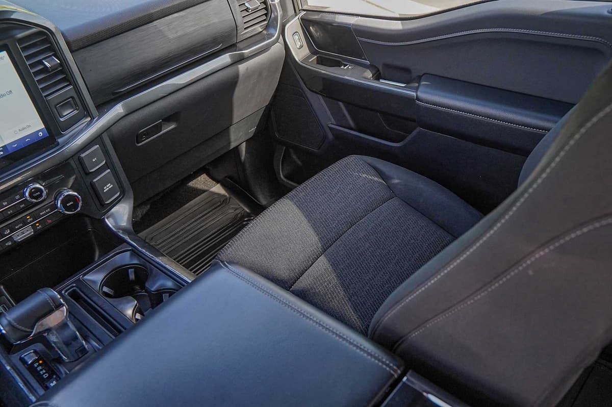 2022 Ford F-150 - Image 27