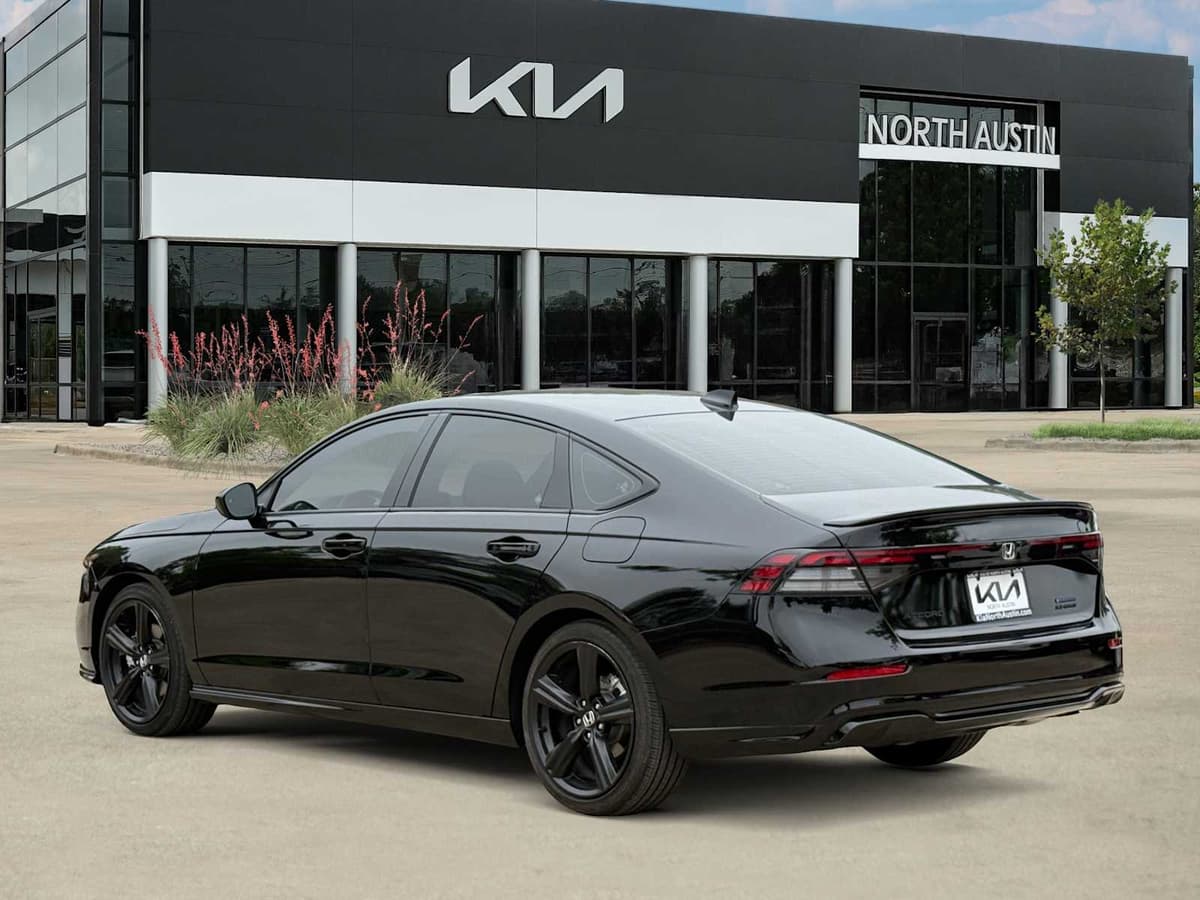 2026 Honda Accord Hybrid - Image 8