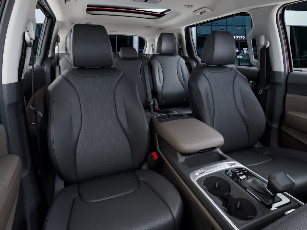 2026 Kia Carnival - Image 15
