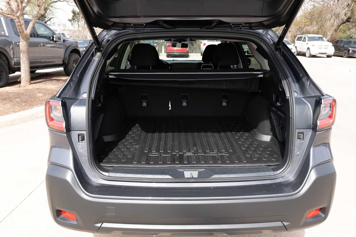 2025 Subaru Outback - Image 29