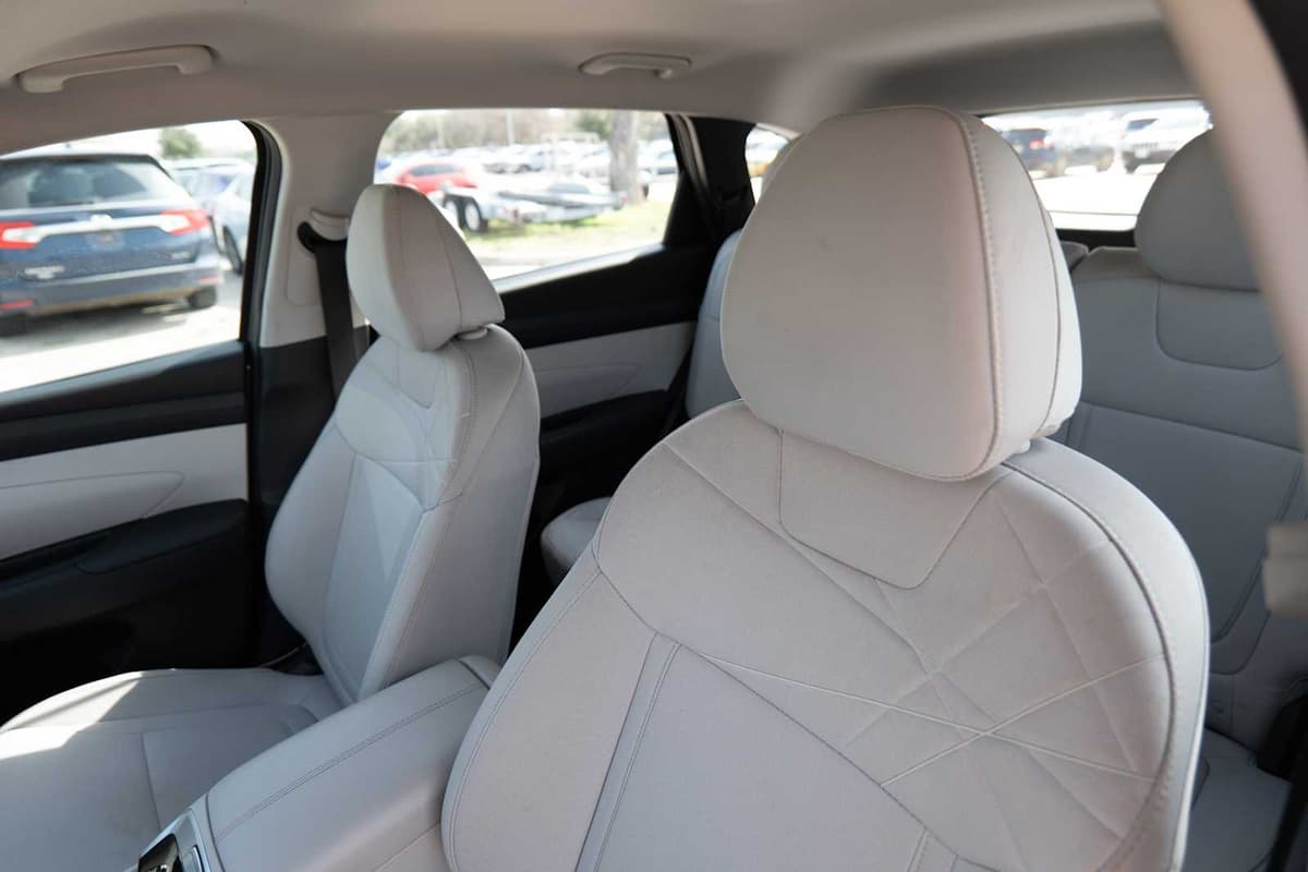 2025 Hyundai Tucson - Image 11