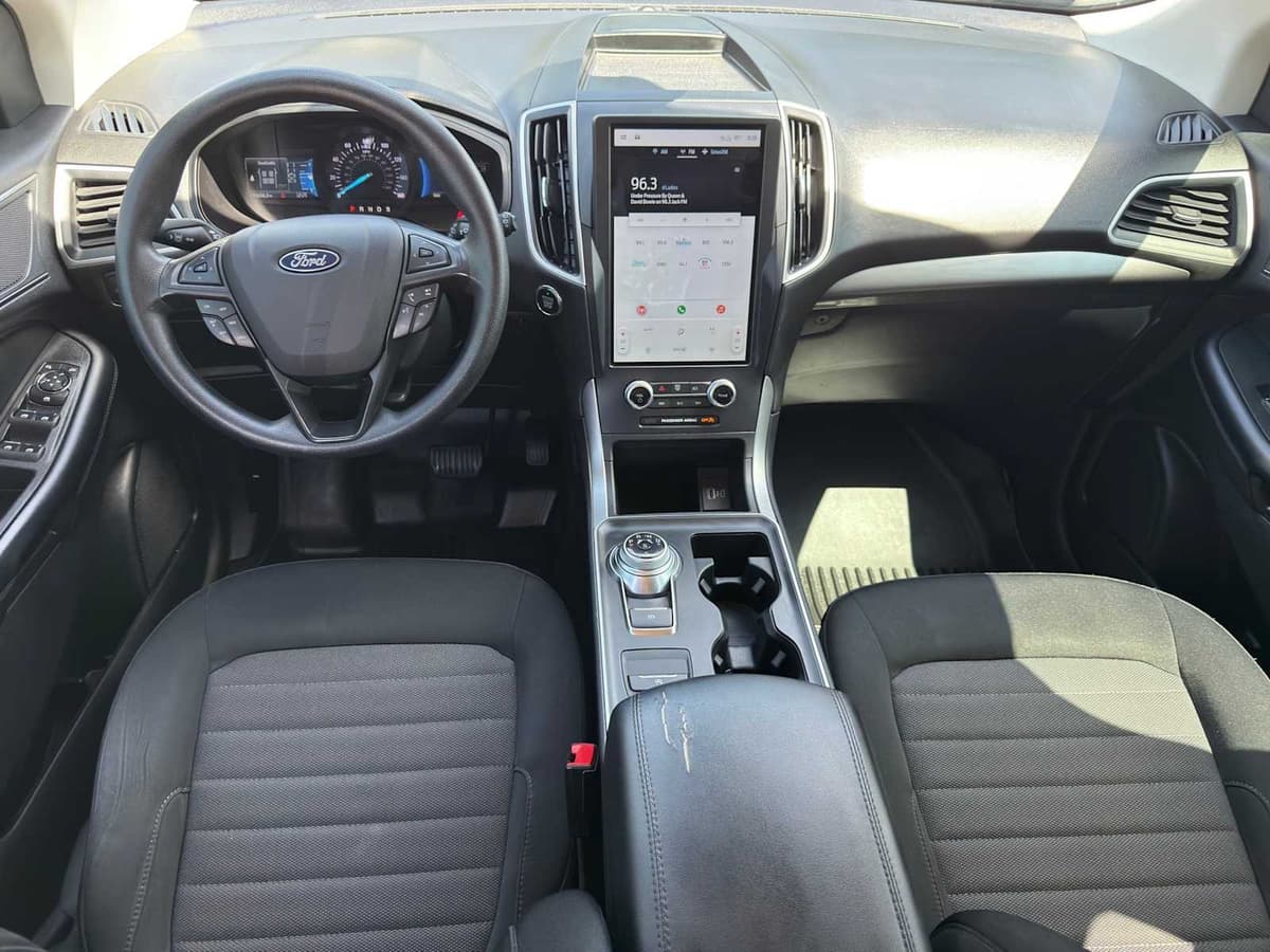 2022 Ford Edge - Image 24